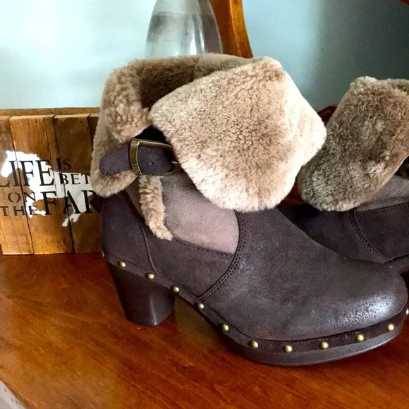 EMU booties - Picture 1 of 7